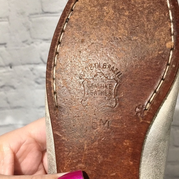 New Listing -  Vintage Silver leather flats with turquoise accents Sz 6 - Picture 6 of 7